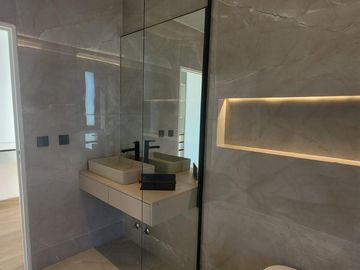 Casa en venta a Estrenar en San Ramiro, Pilar del Este