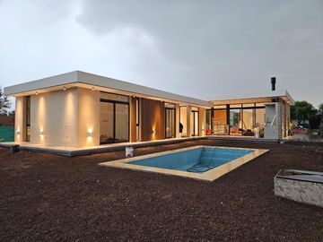 Casa en venta a Estrenar en San Ramiro, Pilar del Este