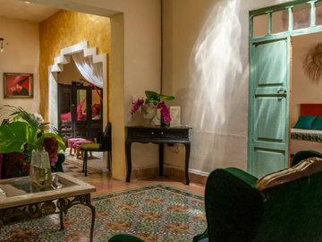 Casa en centro de Merida a 3 cuadras de Paseo Montejo, una planta, amueblada