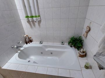 Casa en Venta en Escobar Centro, GBA Norte - 5 Ambientes