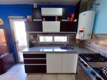 Villa Urquiza- PH 3 ambientes en duplex sin expensas. 1ero por escalera.