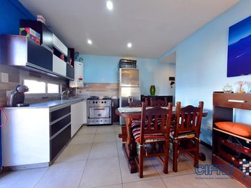 Villa Urquiza- PH 3 ambientes en duplex sin expensas. 1ero por escalera.