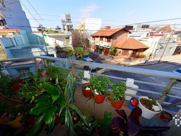 Villa Urquiza- PH 3 ambientes en duplex sin expensas. 1ero por escalera.