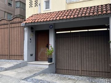 VENTA DEPARTAMENTO EN MURMULLOS -CERRADA