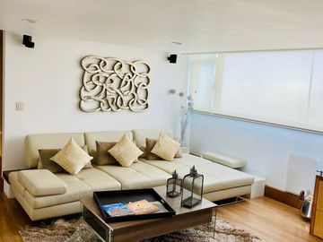 VENTA DEPARTAMENTO LOMAS COUNTRY -VISTA !