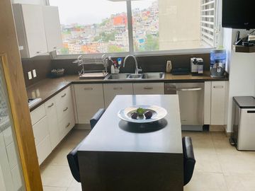 VENTA DEPARTAMENTO LOMAS COUNTRY -VISTA !