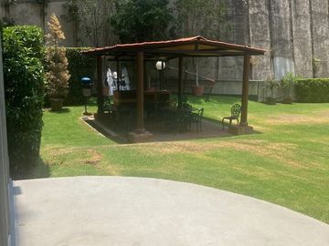 LOMAS COUNTRY VENDE BONITO DEPARTAMENTO