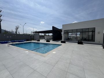 CASA NUEVA EN VENTA EN ZONA CUMBRES - LA RESERVA
