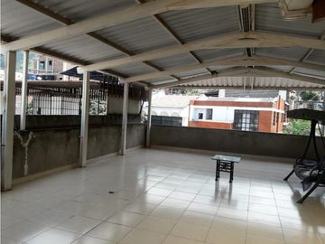Venta de Casa Colinas del Bosque Norte Cali (GH)