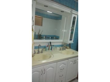 Venta de Casa Colinas del Bosque Norte Cali (GH)