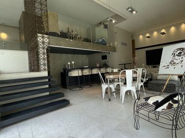 CASA A LA VENTA  EN BOSQUE DE LA HERRADURA.