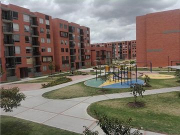 VENTA APARTAMENTO MADRID CONJUNTO TARENTO