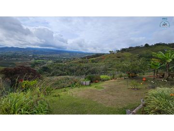 ref 961a Párraga/pavas/vendo casa campestre