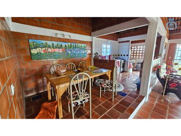 ref 961a Párraga/pavas/vendo casa campestre