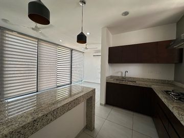 Casa en venta en privada en Chuburná Hidalgo, Mérida, Yucatán.