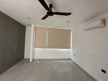 Casa en venta en privada en Chuburná Hidalgo, Mérida, Yucatán.