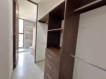 Casa en venta en privada en Chuburná Hidalgo, Mérida, Yucatán.