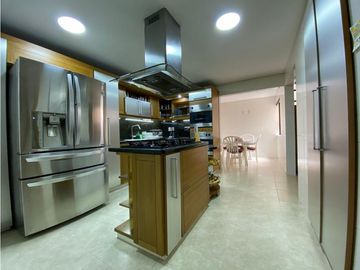 EXCLUSIVO APARTAMENTO EN CABECERA