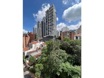 EXCLUSIVO APARTAMENTO EN CABECERA