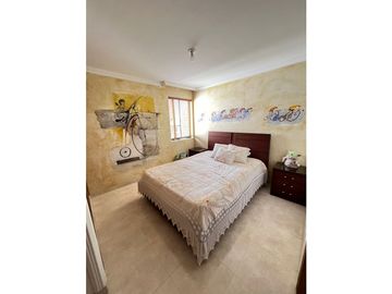 EXCLUSIVO APARTAMENTO EN CABECERA