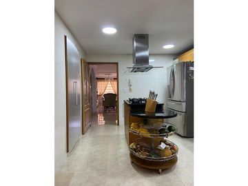 EXCLUSIVO APARTAMENTO EN CABECERA