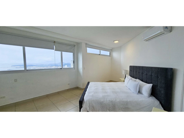 Se vende penthouse en punta pacifica