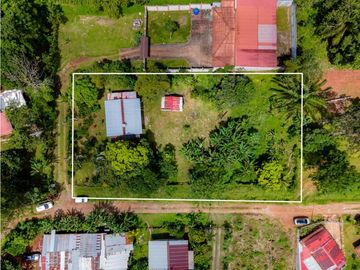 Se vende lote en Nuevo Emperador