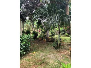 Se vende lote en Nuevo Emperador