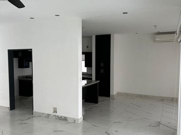 Casa en venta en Vistancias 2do Sector Carretera Nacional