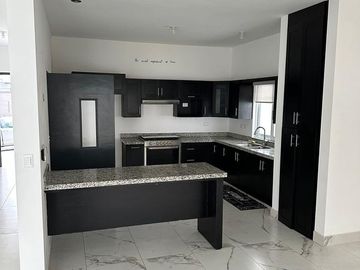 Casa en venta en Vistancias 2do Sector Carretera Nacional