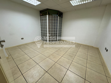 SE VENDE OFICINA EDIFICIO MEDICO HISTONOR SECTOR CENTRO