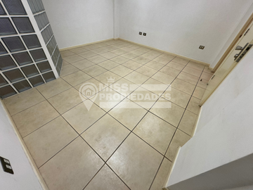 SE VENDE OFICINA EDIFICIO MEDICO HISTONOR SECTOR CENTRO