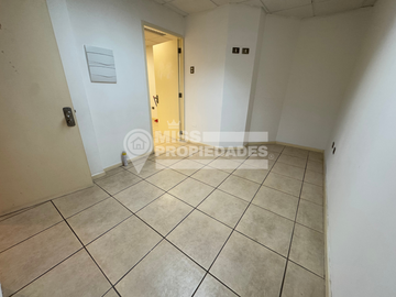 SE VENDE OFICINA EDIFICIO MEDICO HISTONOR SECTOR CENTRO