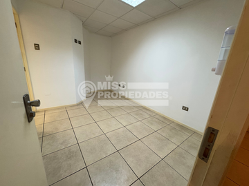 SE VENDE OFICINA EDIFICIO MEDICO HISTONOR SECTOR CENTRO