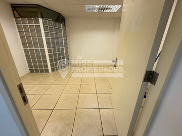 SE VENDE OFICINA EDIFICIO MEDICO HISTONOR SECTOR CENTRO