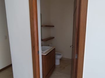 Se vende departamento en Lomas Altas