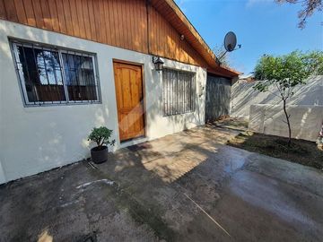 Casa en Venta en Av. Américo Vespucio