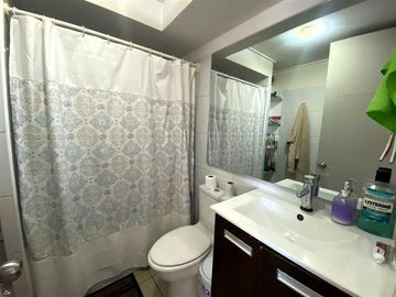 Departamento en Venta en Sargento Aldea / Estacionamiento y Bodega / 2D y1B
