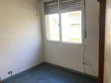 Departamento en  1 DE MAYO  30 PIS O1