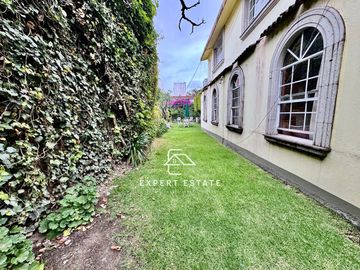 Casa venta LAS ÁGUILAS parte baja - La oportunidad que soñaste /  Opportunity