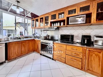Casa venta LAS ÁGUILAS parte baja - La oportunidad que soñaste /  Opportunity
