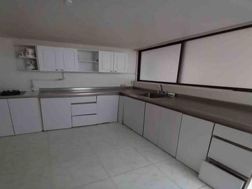 CASA EN ARRIENDO COMERCIAL LA ESTRELLA