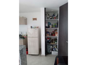 SE VENDE HERMOSO APARTAMENTO EN EL CAMPN CERCA AL HOSPITAL DE CALDAS