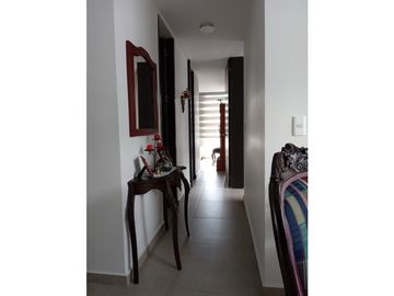 SE VENDE HERMOSO APARTAMENTO EN EL CAMPN CERCA AL HOSPITAL DE CALDAS