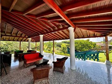 Finca Agroturismo En Venta En Alcala-Valle