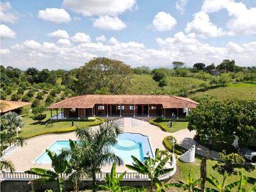 Finca Agroturismo En Venta En Alcala-Valle