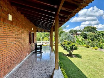Finca Agroturismo En Venta En Alcala-Valle