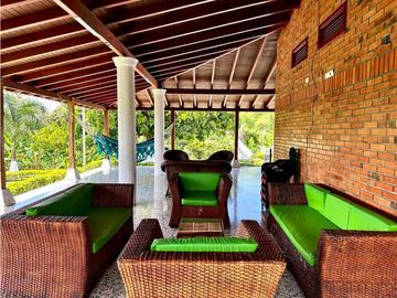 Finca Agroturismo En Venta En Alcala-Valle