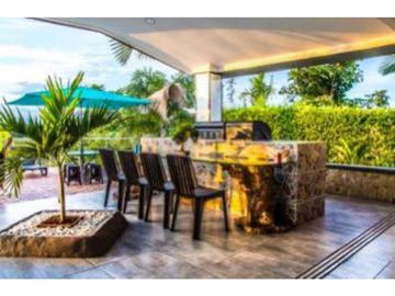 se vende  Casa Campestre 8 habitaciones Cerritos Teatro Piscina