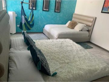 se vende  Casa Campestre 8 habitaciones Cerritos Teatro Piscina